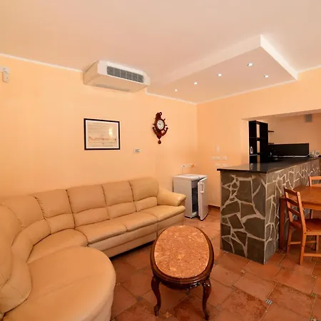 Air Pleasant Moments Bed & Breakfast